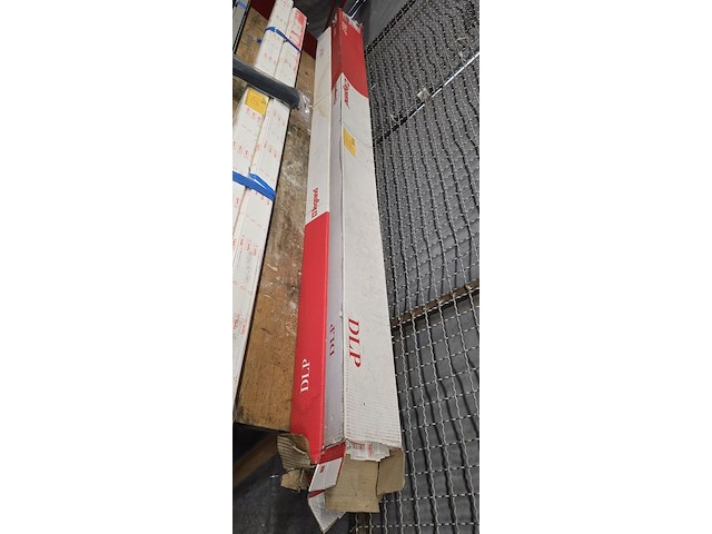 Lot 39 - kabelgoten legrand wit, ong. 25 stuks - afbeelding 1 van  2