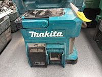 Lot 39 - koffiezetapparaat makita - afbeelding 2 van  4