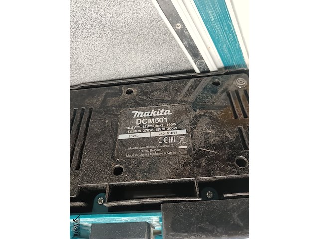 Lot 39 - koffiezetapparaat makita - afbeelding 4 van  4