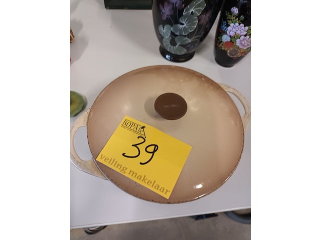 Lot 39 - kookpot cousances - afbeelding 1 van  4