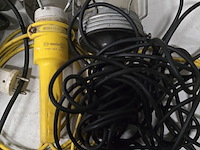 Lot 39 - looplampen 4 stuks - afbeelding 2 van  3