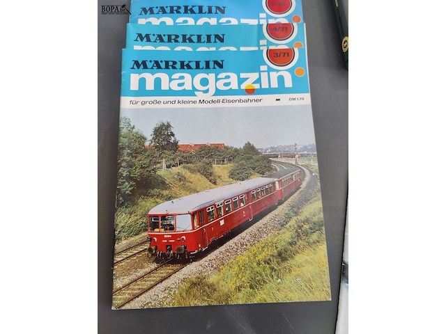 Lot 39 - märklin magazines - 5 stuks - afbeelding 2 van  5