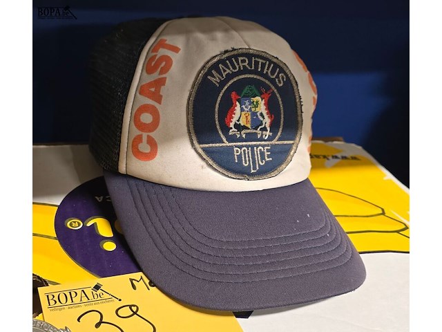 Lot 39 - mauritius 1 pet en 1 penning - afbeelding 1 van  3