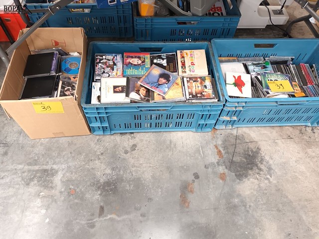 Lot 39 - muziek cd’s - afbeelding 2 van  5