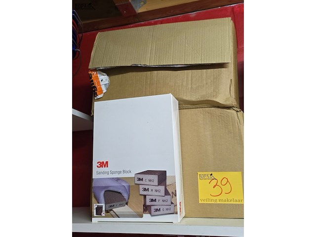 Lot 39 - sandig sponge block 2 volle dozen - afbeelding 1 van  2