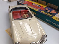 Lot 390 - blikken schuco alfa romeo - afbeelding 4 van  5