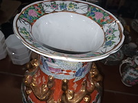 Lot 390 - chinese vaas - afbeelding 2 van  3