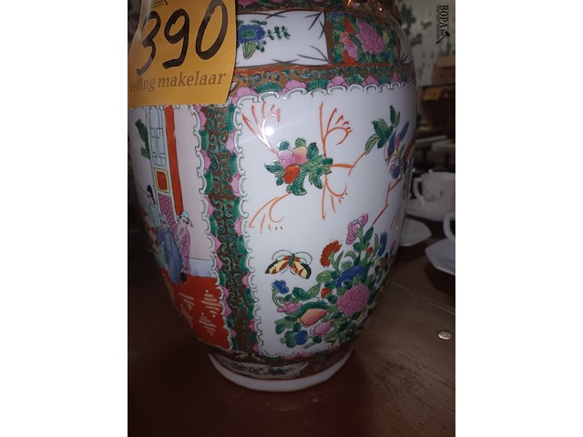 Lot 390 - chinese vaas - afbeelding 3 van  3