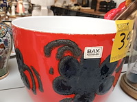 Lot 391 - retro bloempot bay keramik - afbeelding 2 van  4