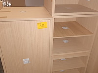 Lot 392 - modulaire kasten. 2 stuks