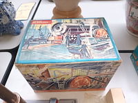 Lot 392 - wilesco steam engine - afbeelding 2 van  5