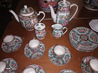 Lot 393 - chinees koffieservies. 25 stuks - afbeelding 2 van  4
