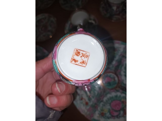 Lot 393 - chinees koffieservies. 25 stuks - afbeelding 4 van  4