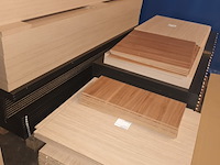 Lot 393 - melamine panelen - afbeelding 4 van  4