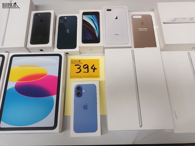 Lot 394 - lege verpakkingen apple. 17 stuks - afbeelding 4 van  6