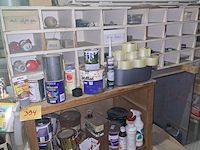 Lot 394 - lot werkmateriaal en kasten - afbeelding 2 van  5
