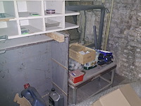 Lot 394 - lot werkmateriaal en kasten - afbeelding 5 van  5