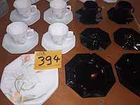 Lot 394 - servies arcopal octime. 32 stuks - afbeelding 1 van  4