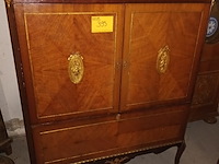Lot 395 - antieke kast - afbeelding 1 van  6