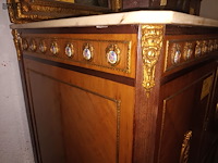 Lot 395 - antieke kast - afbeelding 4 van  6