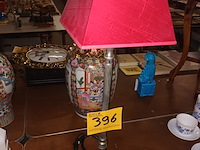 Lot 396 - lampedaire - afbeelding 1 van  3