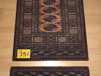 Lot 396 - tapijtjes. 2 stuks - afbeelding 1 van  4
