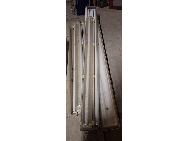 Lot 398 - verlichting - afbeelding 2 van  2