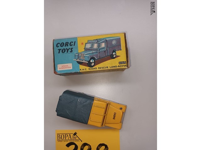 Lot 399 - corgi toys r.a.c. - afbeelding 4 van  4