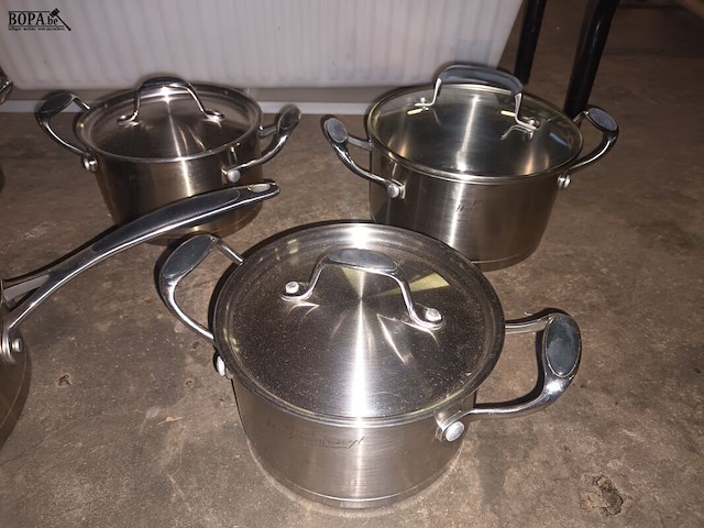 Lot 399 - kookpotten piet huysentruyt. 5 stuks - afbeelding 3 van  3