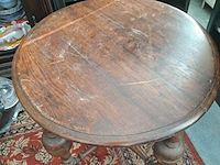Lot 4 - antieken ronde bijzettafel met gedraaide poten - afbeelding 3 van  3