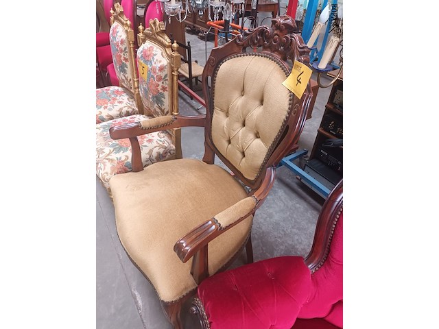 Lot 4 - armstoel louis xv - afbeelding 2 van  3