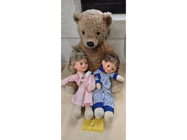 Lot 4 - barend de beer, pimpernel en klaasje uit 1964 - afbeelding 1 van  4