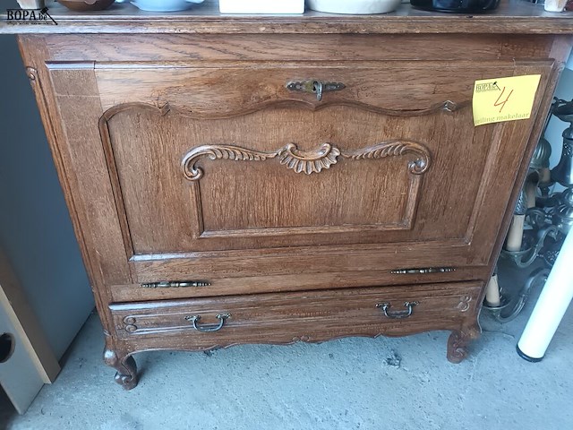 Lot 4 - barkast - afbeelding 1 van  3