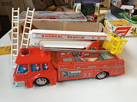 Lot 4 - blikken brandweerwagen snorkel - afbeelding 3 van  6