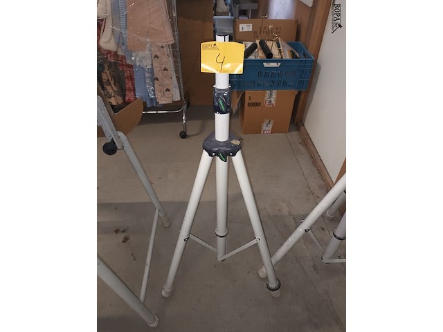 Lot 4 - driepoot statief festool - afbeelding 1 van  3