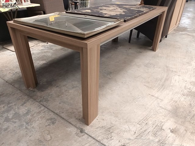 Lot 4 - eetkamertafel - afbeelding 1 van  3