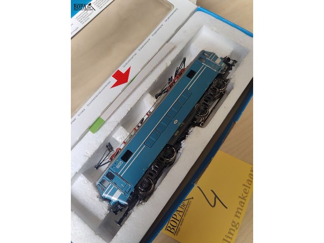 Lot 4 - elektrische locomotief - afbeelding 2 van  6
