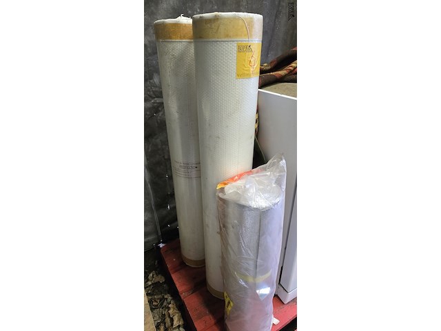 Lot 4 - glasvezel behang en ondervloer - afbeelding 3 van  4