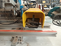 Lot 4 - hettich bluemax boor- en inpersmachine - afbeelding 6 van  7