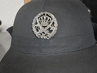 Lot 4 - jordanië 1 kepie