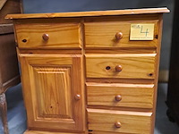 Lot 4 - kast met 5 lades en 1 deur - afbeelding 1 van  2
