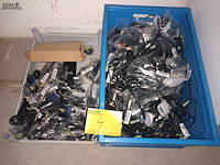 Lot 4 - lot diverse computer kabels - afbeelding 1 van  3