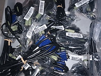 Lot 4 - lot diverse computer kabels - afbeelding 2 van  3