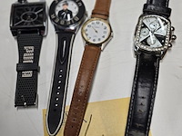 Lot 4 - lot uurwerken