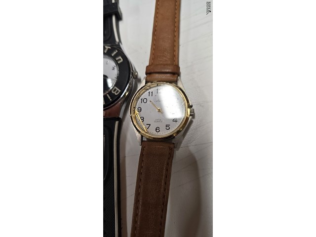 Lot 4 - lot uurwerken - afbeelding 4 van  5