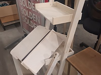 Lot 4 - metalen staander en houten rekje - afbeelding 2 van  2