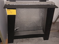 Lot 4 - metalen tafelpoten h-vorm. 4 stuks - afbeelding 1 van  3