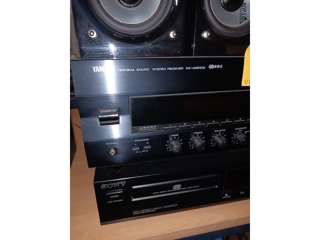 Lot 4 - muziekinstallatie - afbeelding 2 van  7