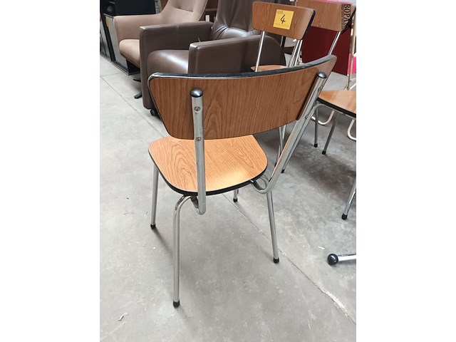 Lot 4 - retro keukenstoelen. 4 stuks - afbeelding 3 van  3