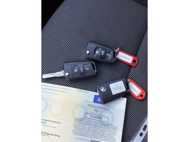 Lot 4 - skoda octavia (2015-chass.tmbjg7ne5g0056670) - afbeelding 5 van  27